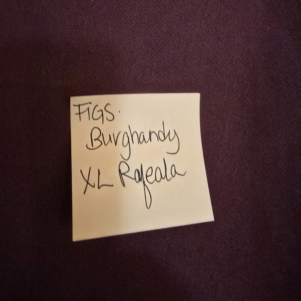 Figs Burgandy XL Rafela Scrub Top - Picture 2 of 2